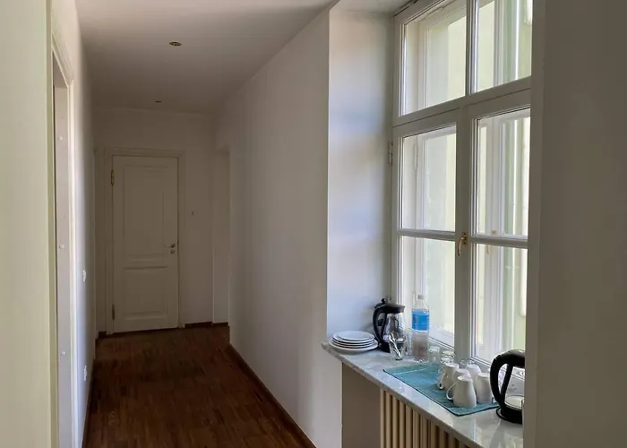 Πανσιόν Private 5 Min Walk From Old Town